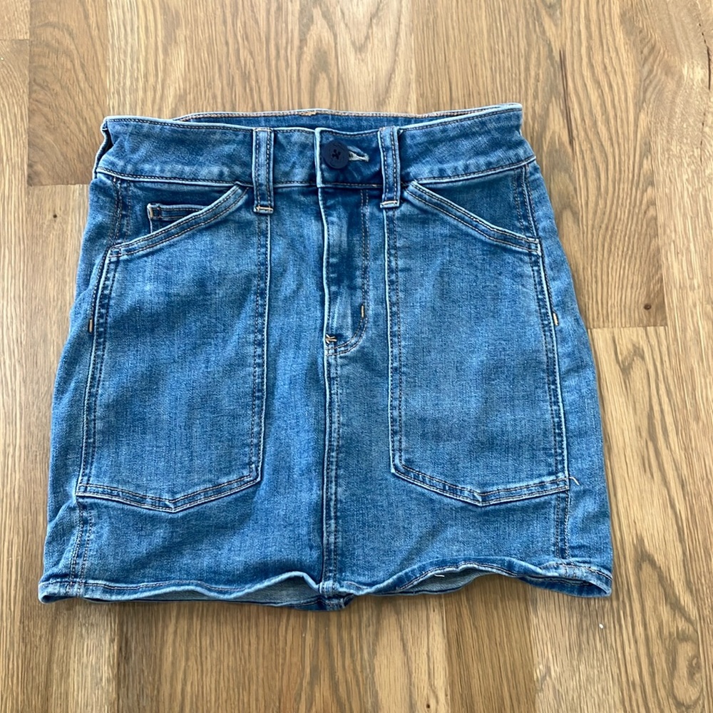 American Eagle Women’s Ne(X)t Level Stretch Hi-Rise Mini Denim Cotton Jean Skirt
